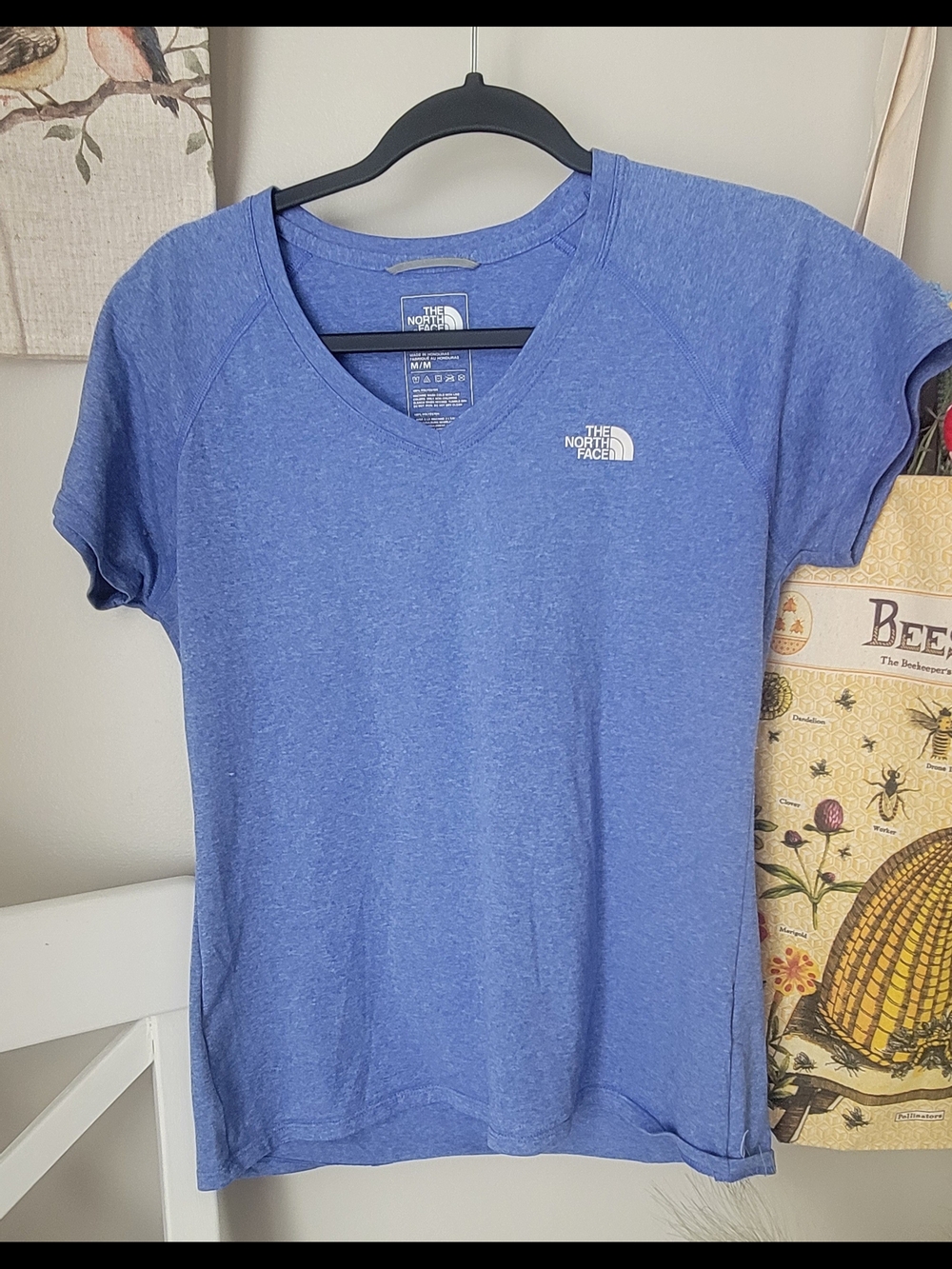 The North Face Women's V-Neck Short Sleeve Tee — Heather Blue